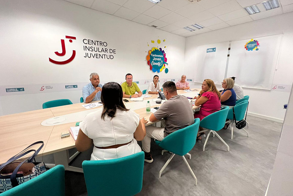 El Cabildo Coordina El Inicio Del Curso Escolar Con Ayuntamientos